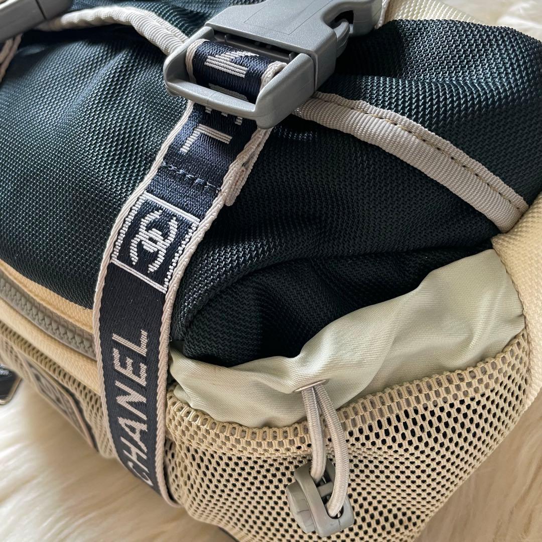 【CHANEL】シャネル スポーツライン ボディバッグ