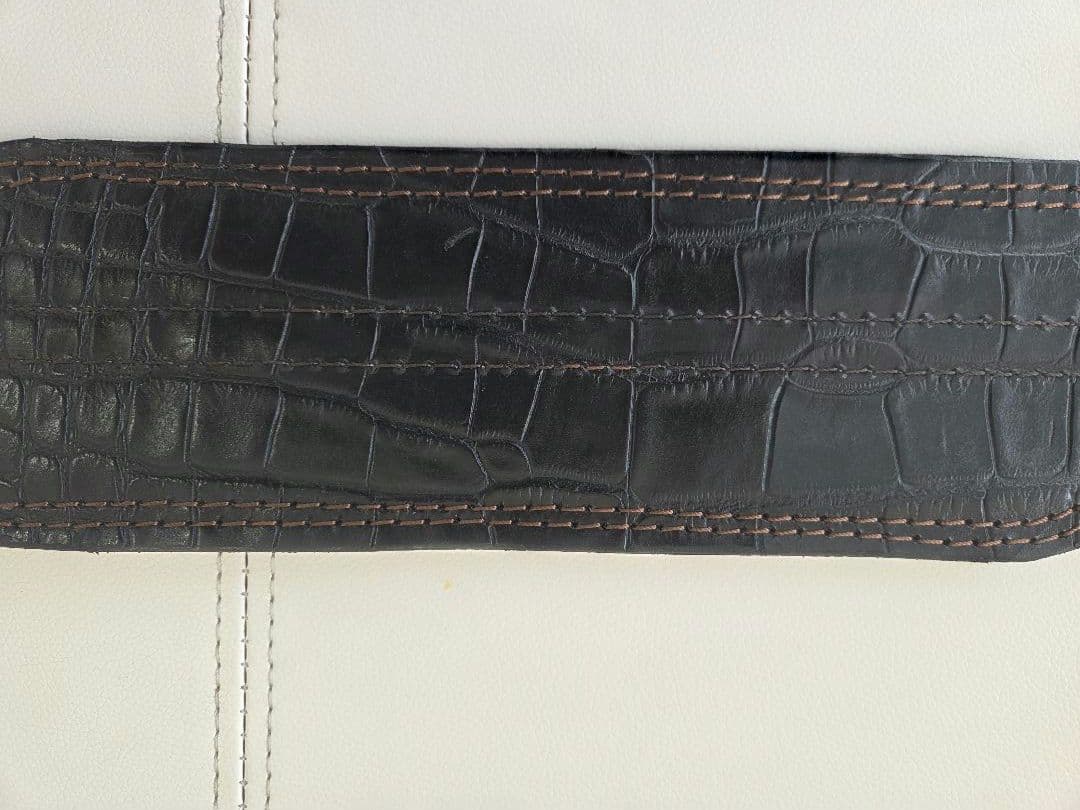 特注品、アメリカンドリーム黒いトレーニングベルト　クロコダイル風Sサイズ