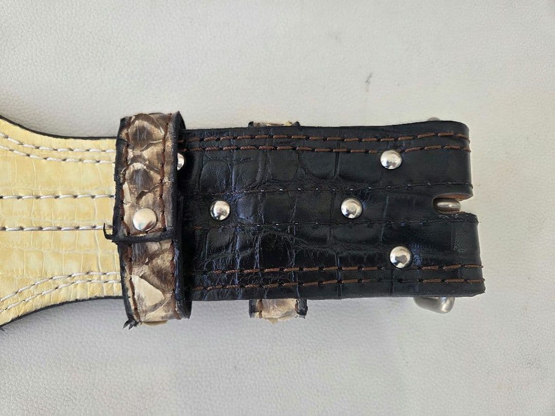 特注品、アメリカンドリーム黒いトレーニングベルト　クロコダイル風Sサイズ