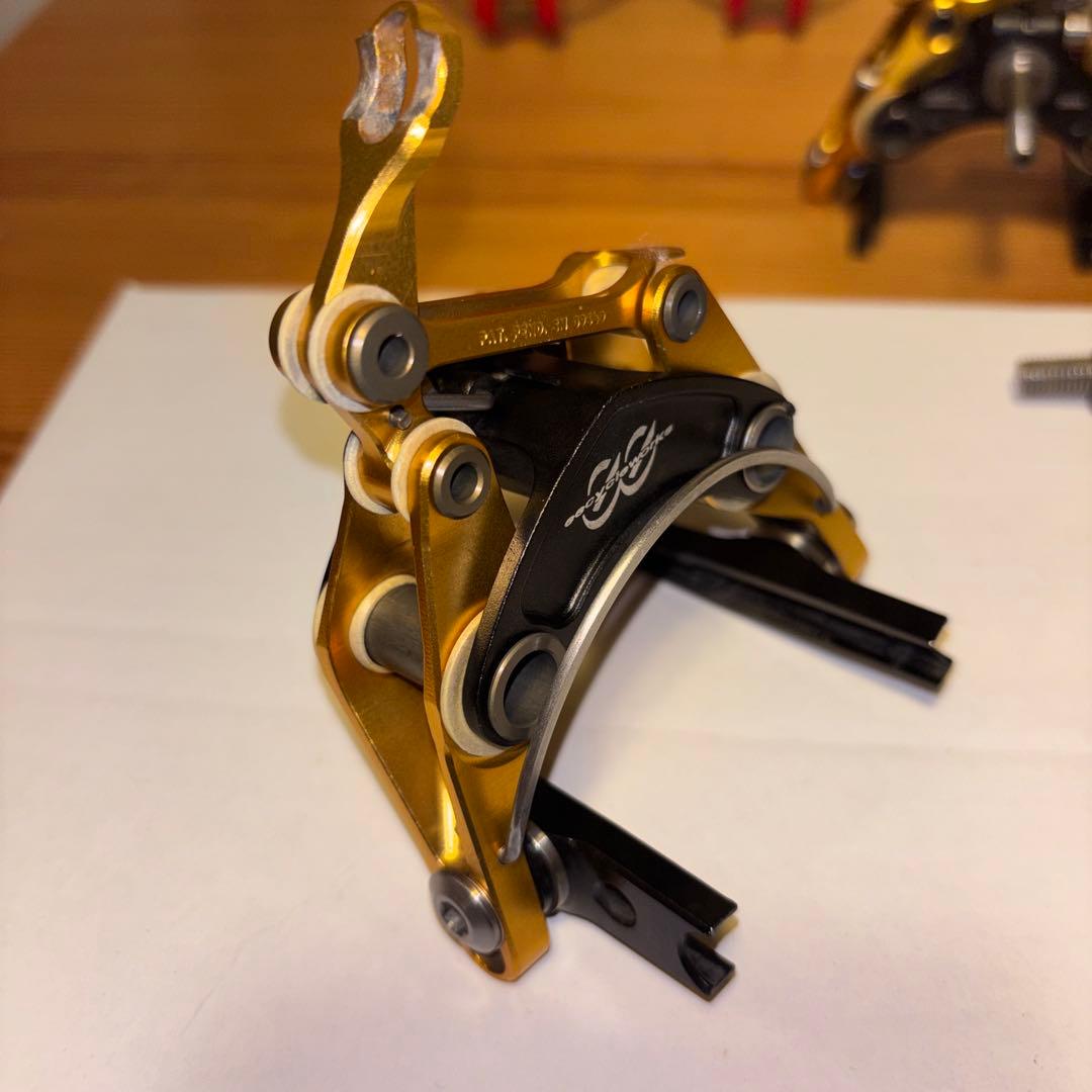 ジャンク　eeサイクルワークス　超軽量ブレーキ　クリップ不足