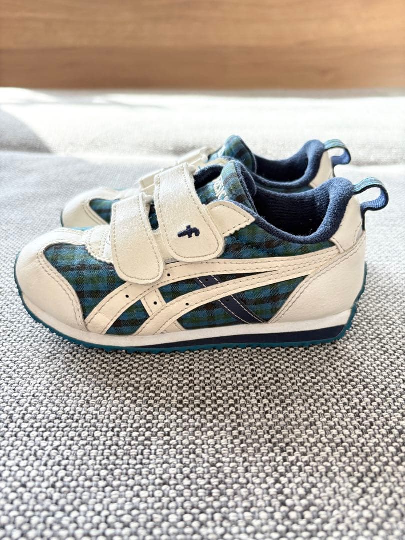 familiarスニーカー 17.0 asicsコラボ 定番 青チェック - メルカリ