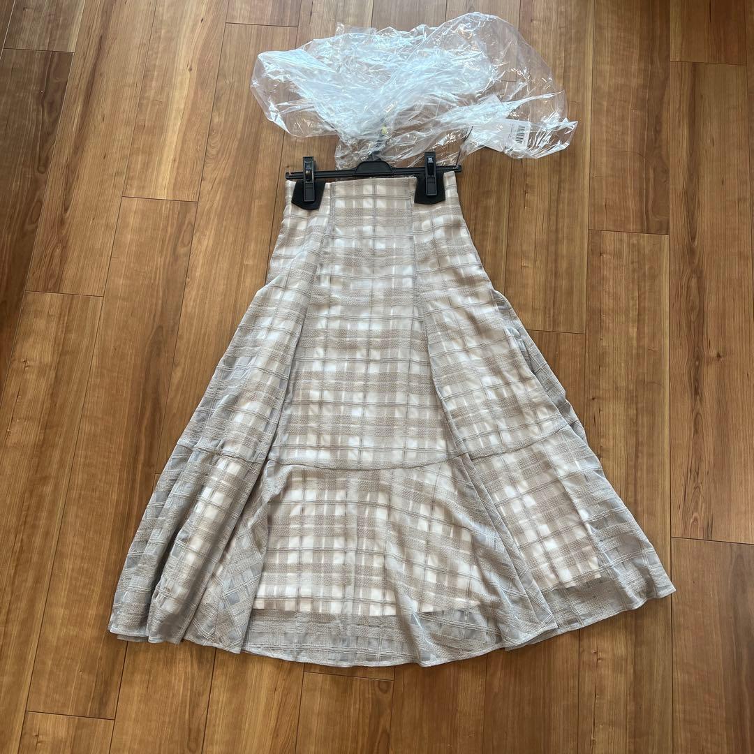 ポンちゃんさまへ⭐️新品未使用⭐️ジャスグリッティチェック刺繍スカート