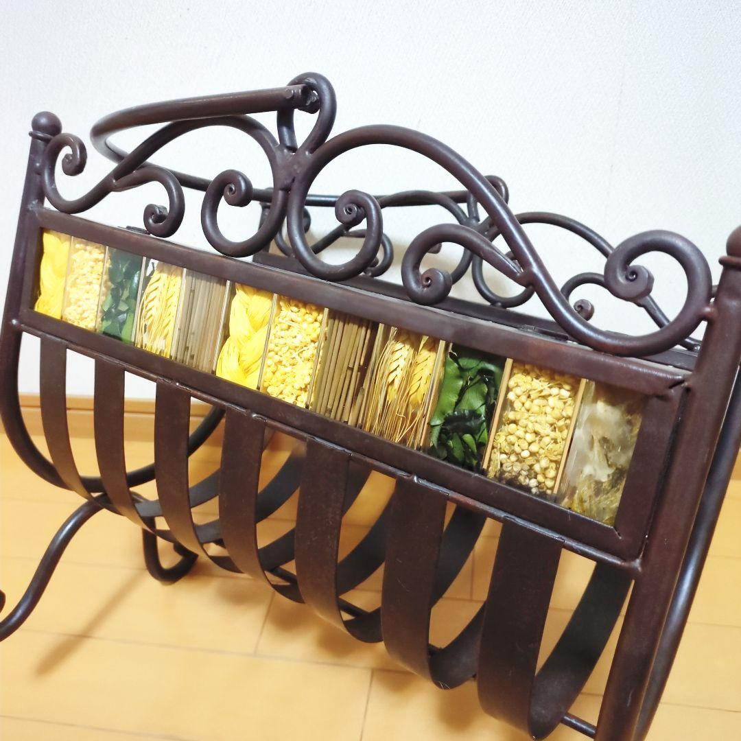 ✨アンティーク アイアン製 マガジンラック オシャレなドライフラワーパネル装飾♪