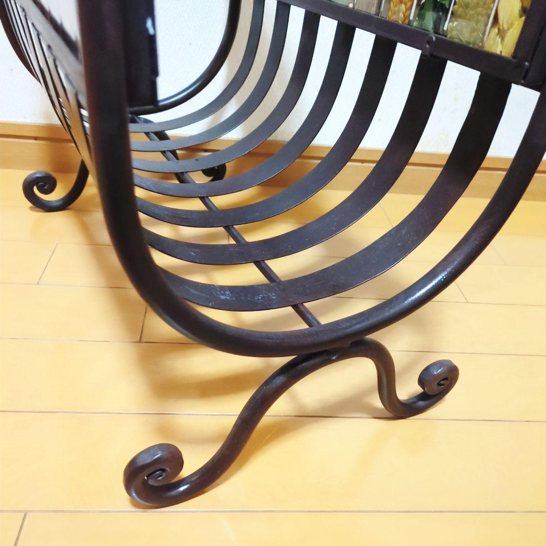 ✨アンティーク アイアン製 マガジンラック オシャレなドライフラワーパネル装飾♪