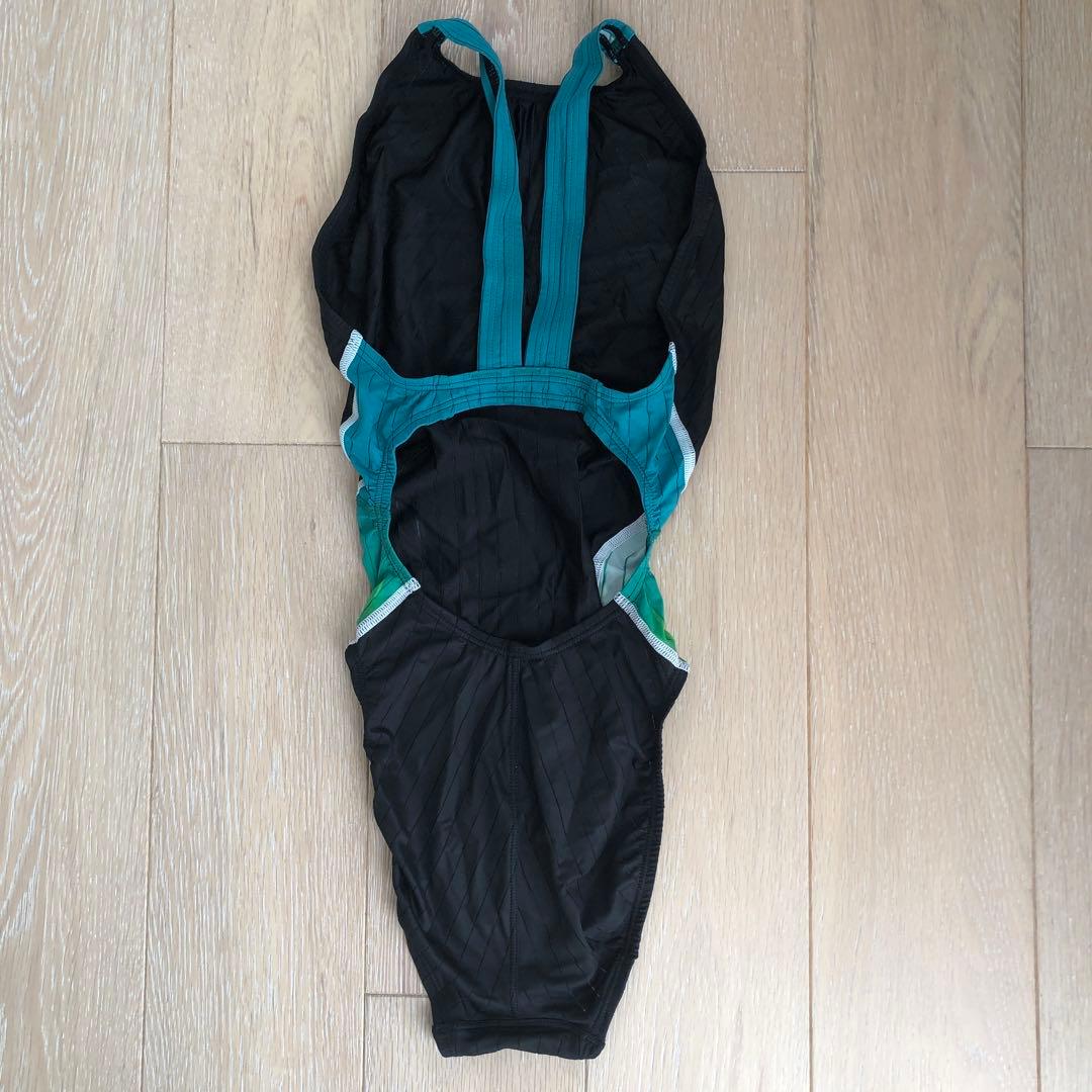 新品★ アリーナ 競泳用水着 M ブラック arena