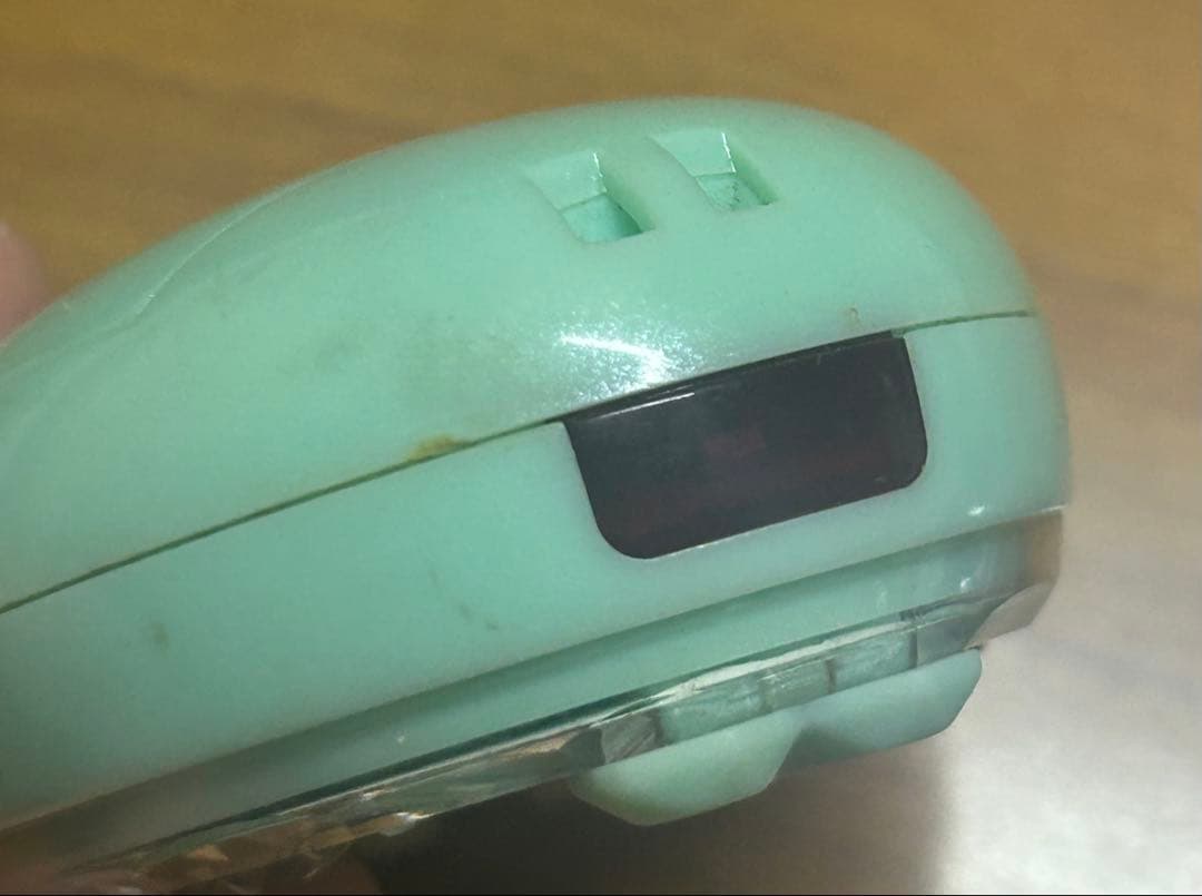 【1/3発送】たまごっちピース本体 新品電池2本,説明書,箱,たまデコピアス付き