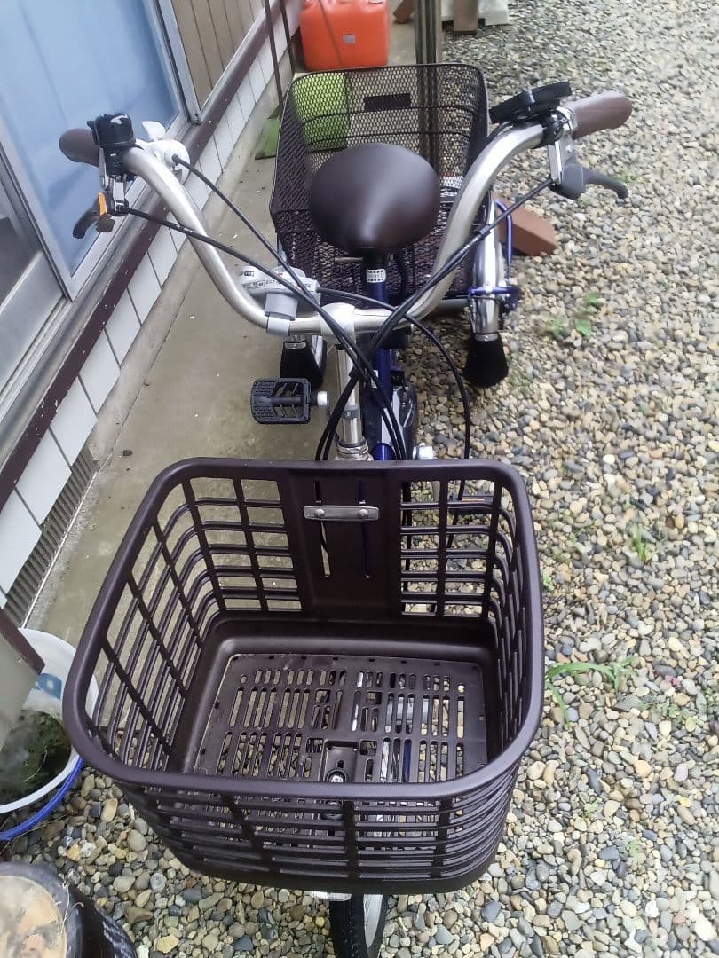 新品同様Panasonic電動アシスト三輪自転車ビビライフ