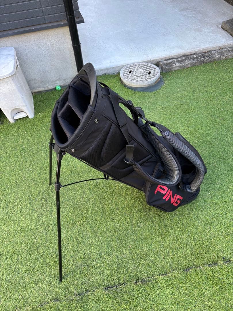 PING スタンド式ゴルフバッグ 黒•赤