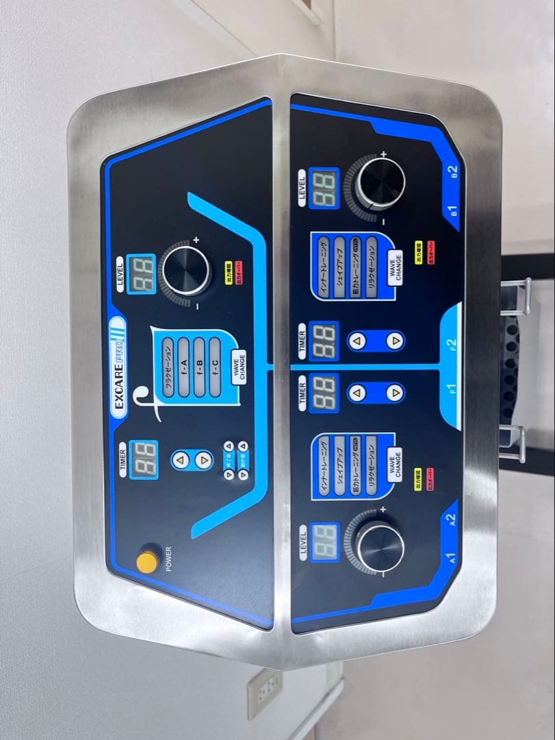 h t⭐︎ 残り2台！　楽トレ　高周波　EMS rakutore