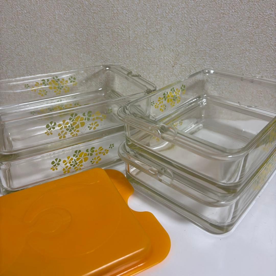 PYREXオールドパイレックス　昭和レトロガラス保存容器 蓋付き２段２セット