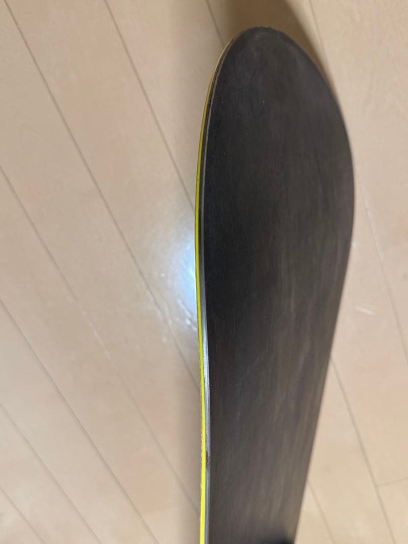 高反発◎ デザイン◎ グラトリ RICE28 RT9 152cm スノーボード板