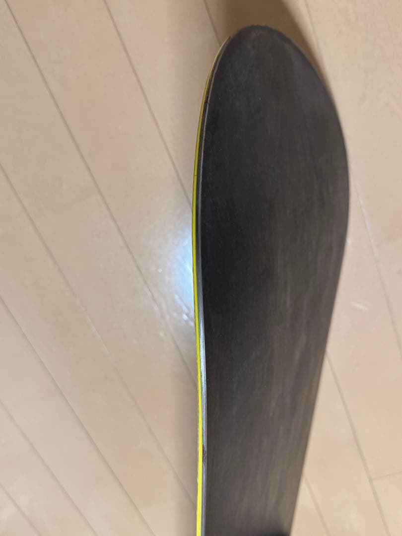 高反発◎ デザイン◎ グラトリ RICE28 RT9 152cm スノーボード板