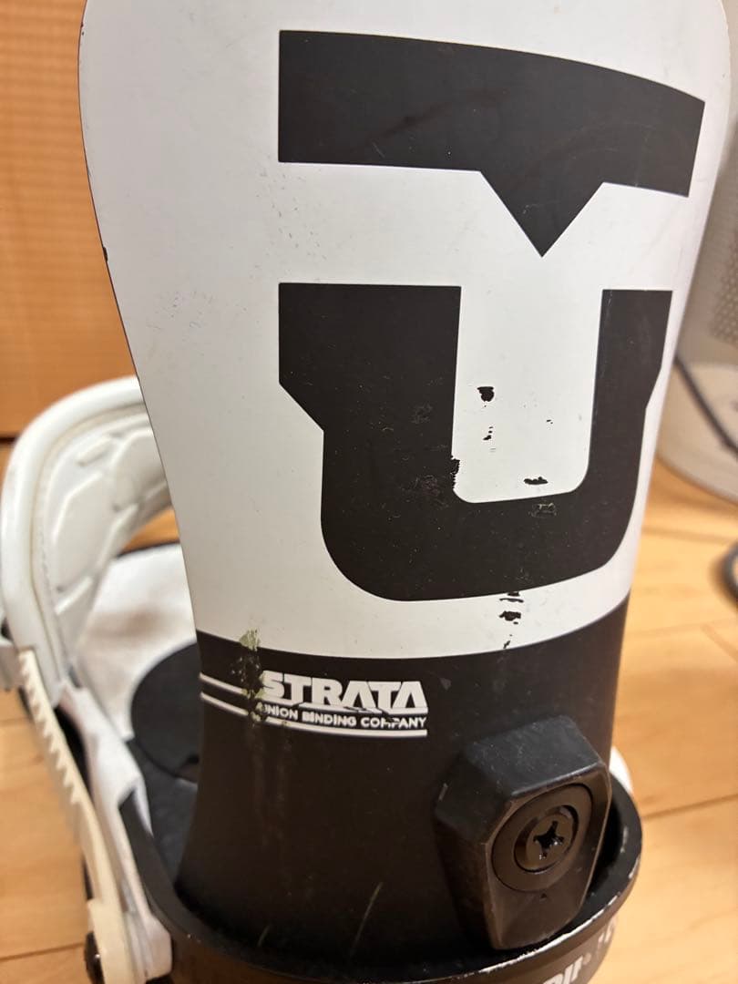 UNION STRATA スノーボードビンディング