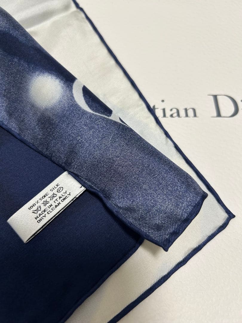 Christian Dior シルクスカーフ 66×66cm 正規品 箱付