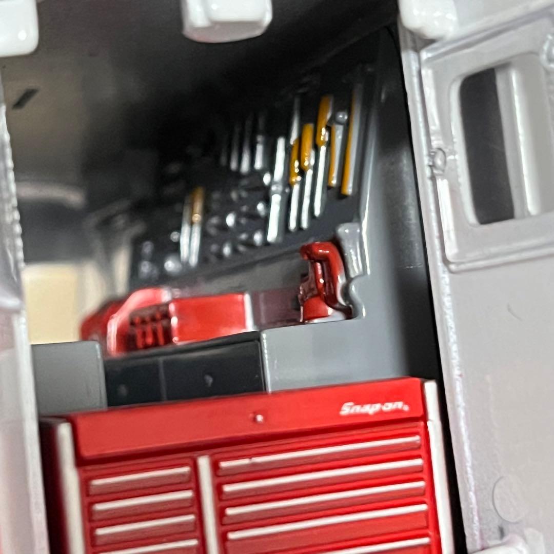 スナップオン nap-on 1/34 1961 Divco Step Van - メルカリ