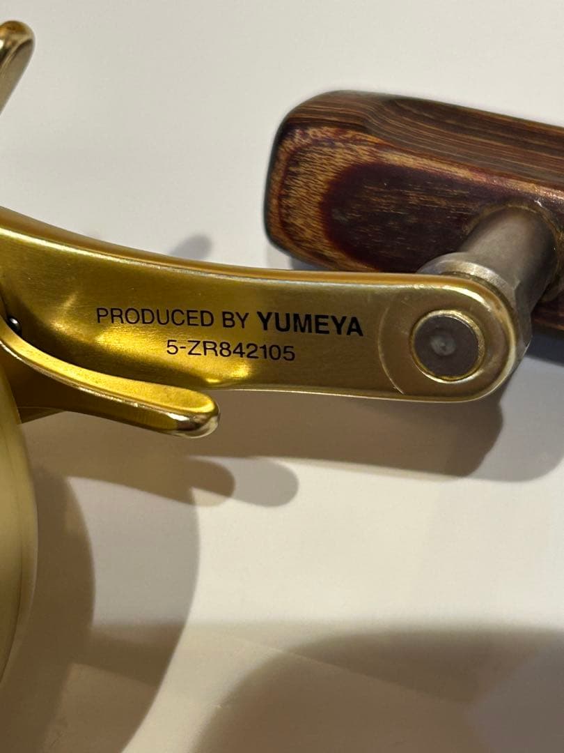 CALCUTTA CONQUEST 401F ゴールド