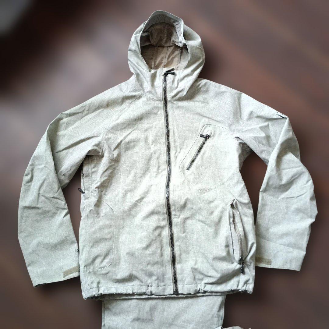Burton[ak] GORE-TEX セットアップ