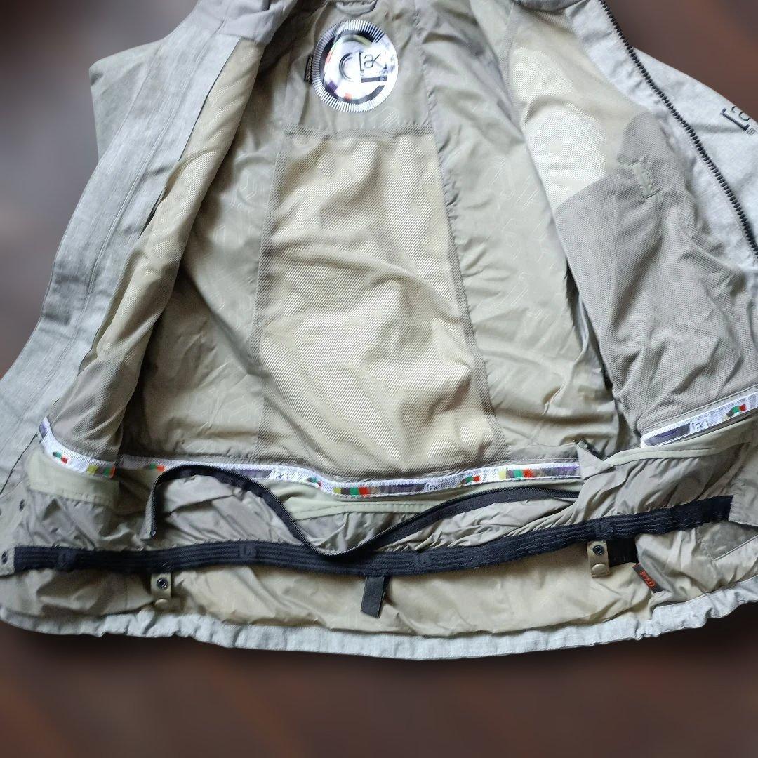 Burton[ak] GORE-TEX セットアップ