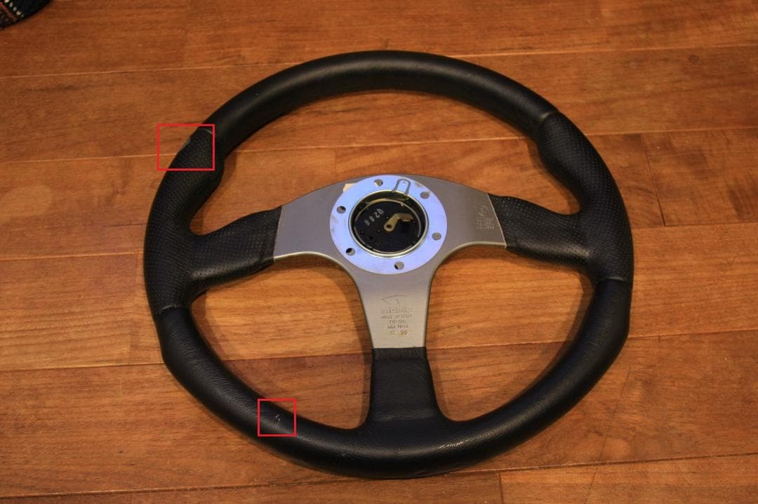 MOMOステアリング　Φ350　モモステ　レース　美品　RACE