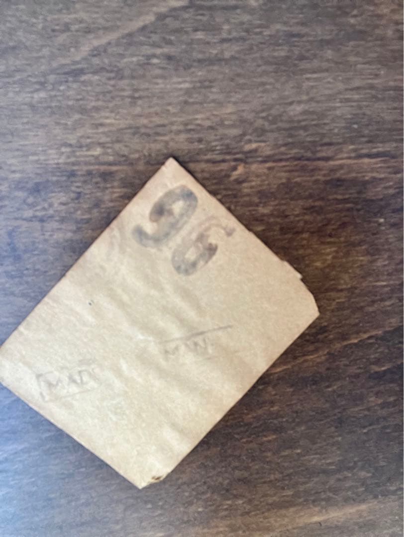 輸入家具　ワークデスク　アンティーク　猫あし　片袖　机　ルーマニア　名古屋