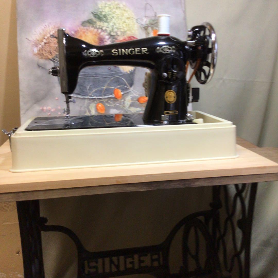 アンティーク　SINGERシンガー社 ミシン網脚 木製脚カバー付き