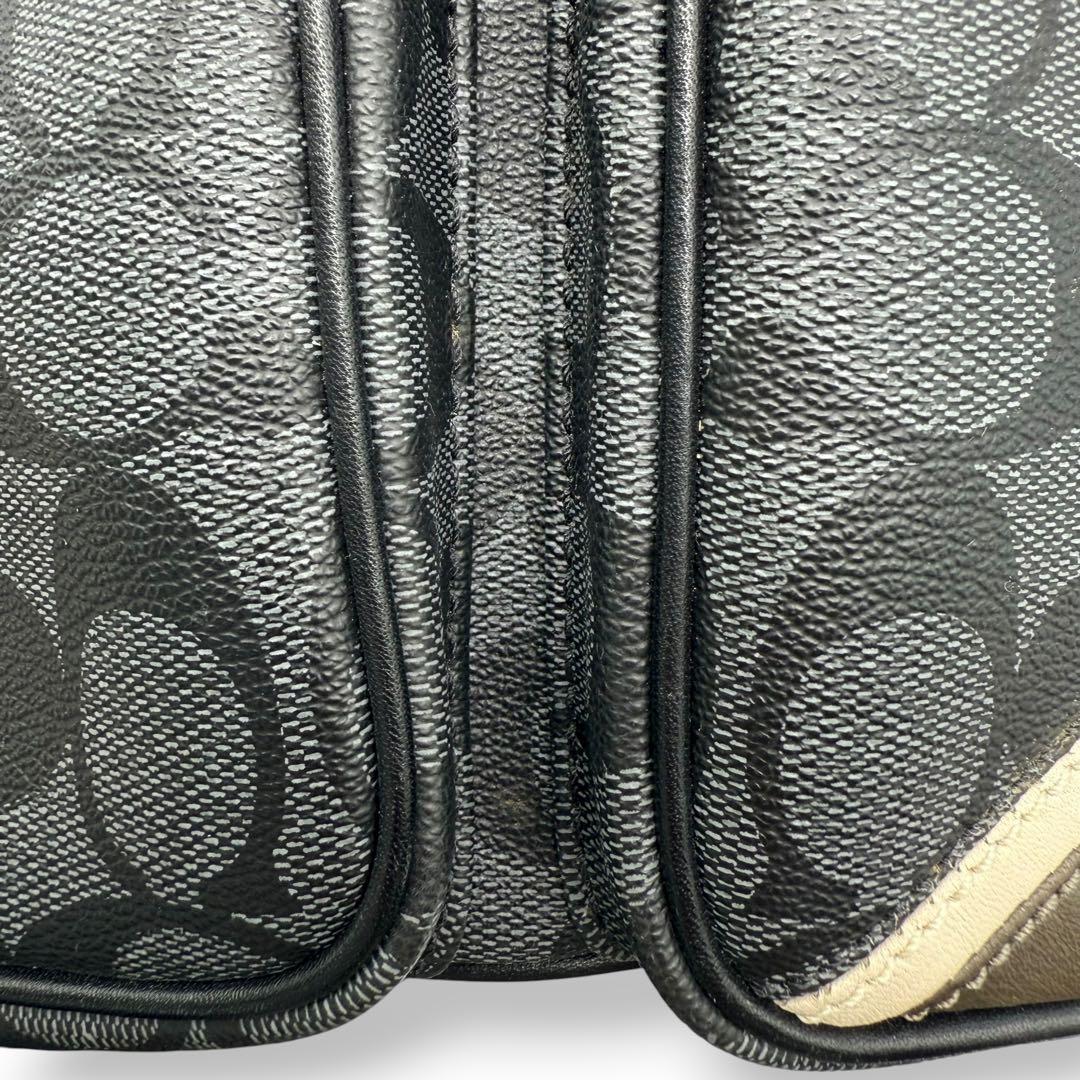 【良品】COACH コーチ ボディバッグ PVC ヘリテージストライプ メンズ