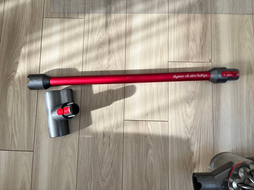 dyson v8 slim fluffy スティッククリーナー本体