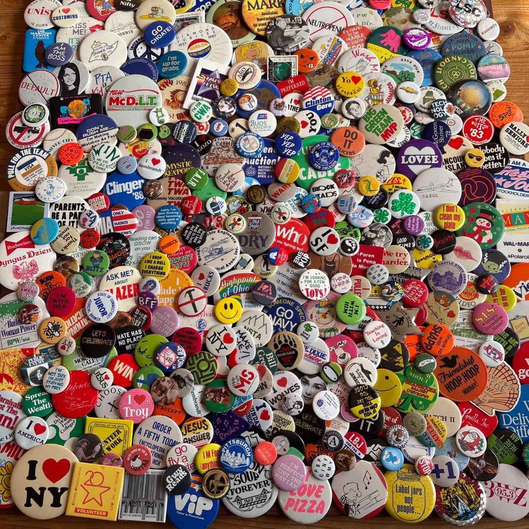 古*A様 ヴィンテージ缶バッジ／450個OVER ／US VINTAGE