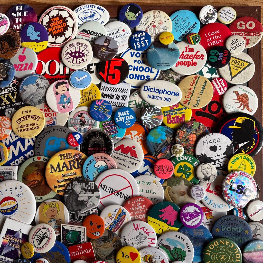 古*A様 ヴィンテージ缶バッジ／450個OVER ／US VINTAGE