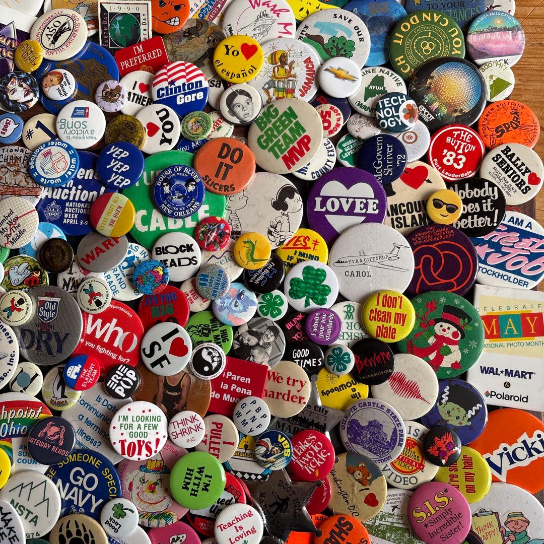 古*A様 ヴィンテージ缶バッジ／450個OVER ／US VINTAGE