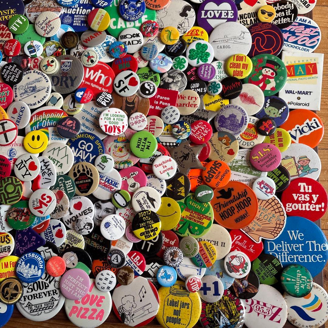 古*A様 ヴィンテージ缶バッジ／450個OVER ／US VINTAGE