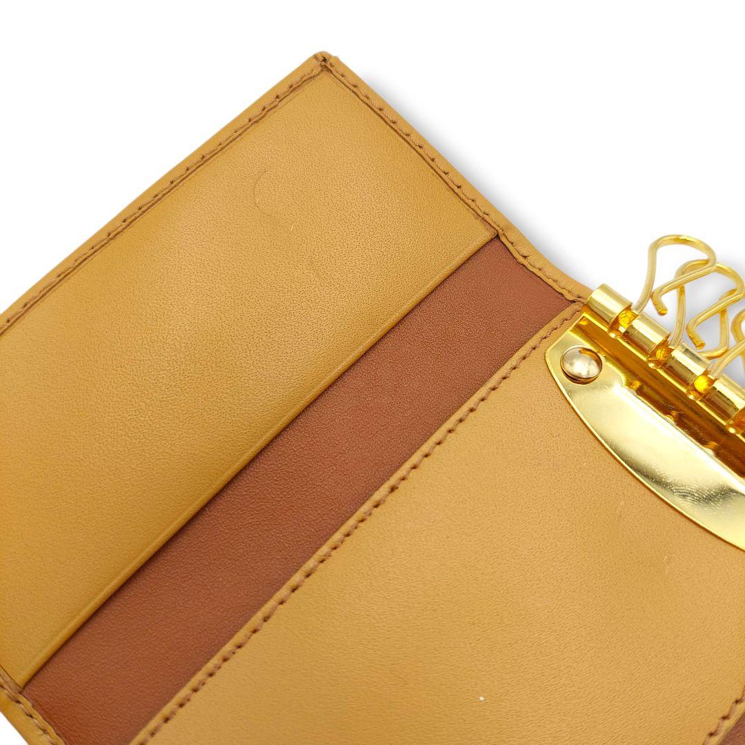 【極美品】CELINE　セリーヌ 　キーケース　トリオンフ　レザー　大人気