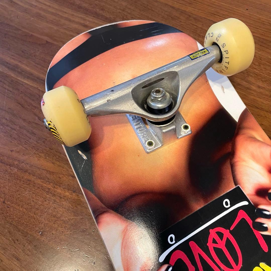 スケートマフィア 美品 スケボー スケートボード ベンチャートラック 8