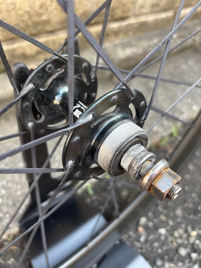 カーボンリムホイールセット　NOVATECハブ　ピスト用