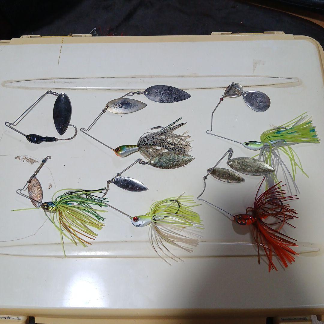 バス釣り引退セット250000セットはワームも込みになります。