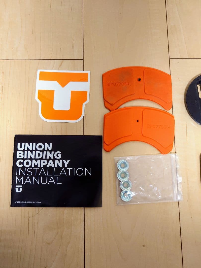 UNION Atlas EVO 20-21 スノーボードバインディング　Mサイズ