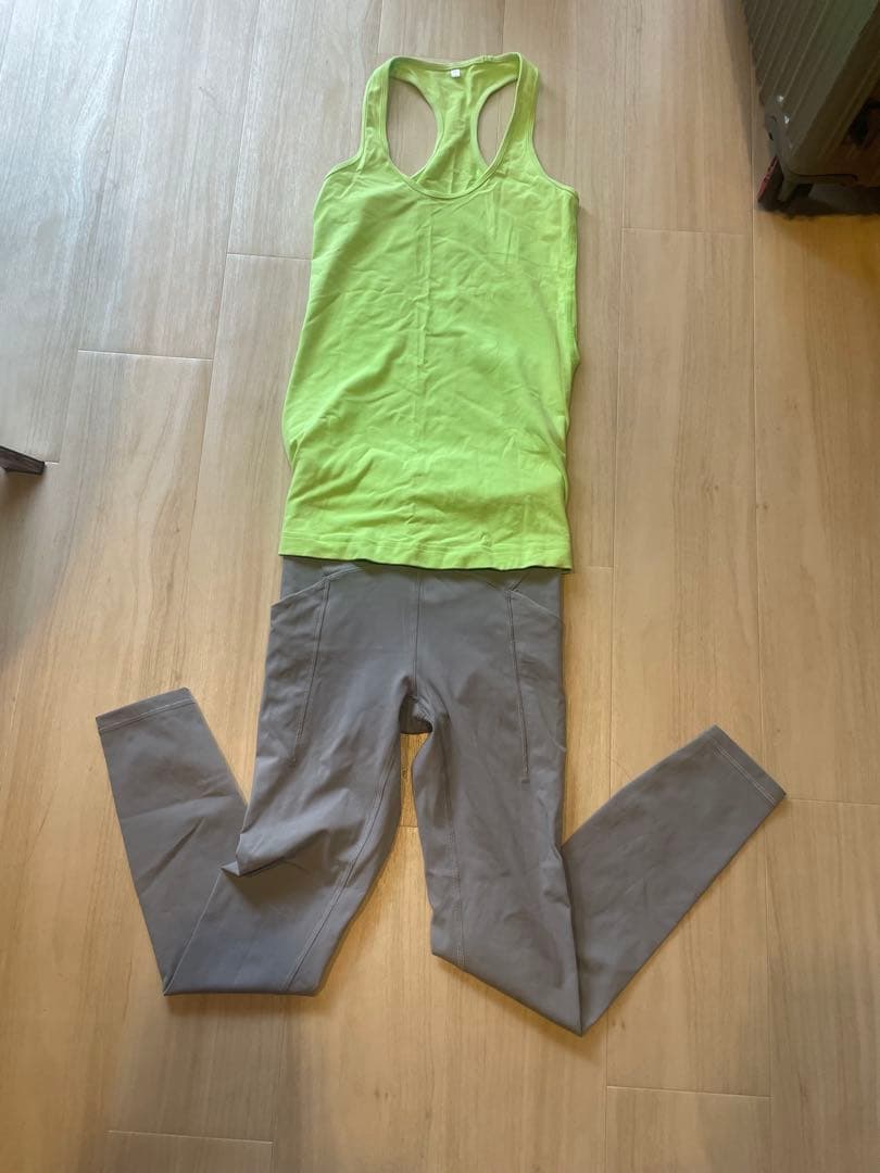 ルルレモン power thru HR Tight サイズ4