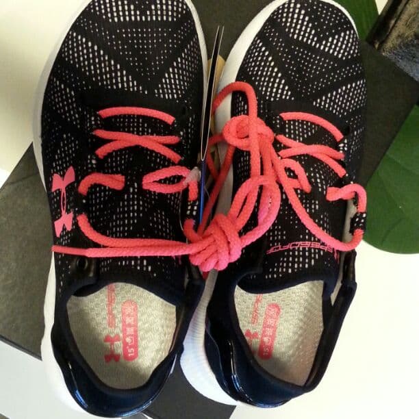 新品★アンダーアーマー★23cm