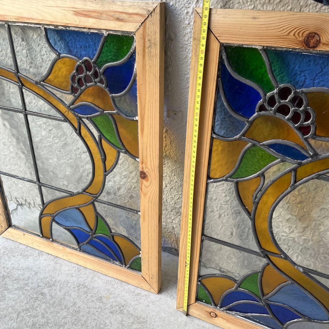 【直接引き取りも可】イギリス輸入品　アンティークのステンドグラス　2枚セット