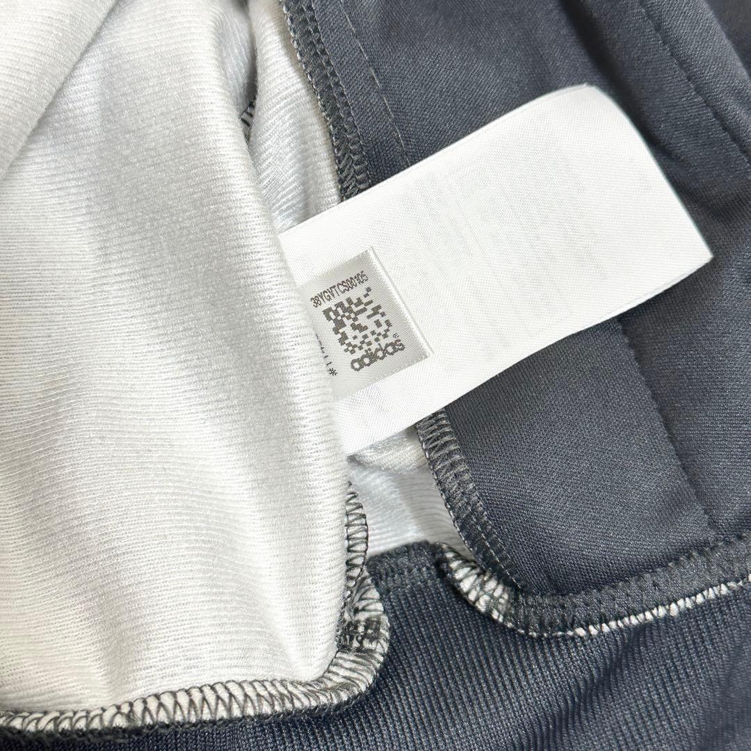 adidas トラックジャケット 英字 シルバー ブラック 総柄 サイズ4XO