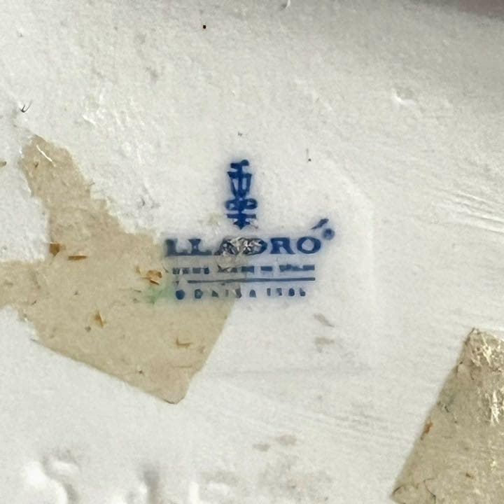 【素敵な恋占い】LLADRO/リヤドロ/少年/犬/花びら/高級置物/かわいい