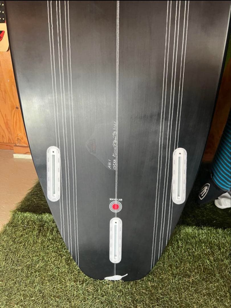 CHILLI 信頼のWAVELAB製　チリサーフボード　31l 32l