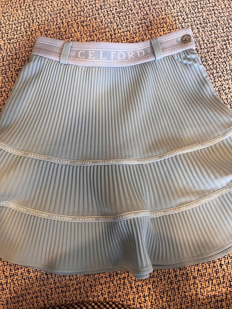 セルフォード　ゴルフ　水色　スカート