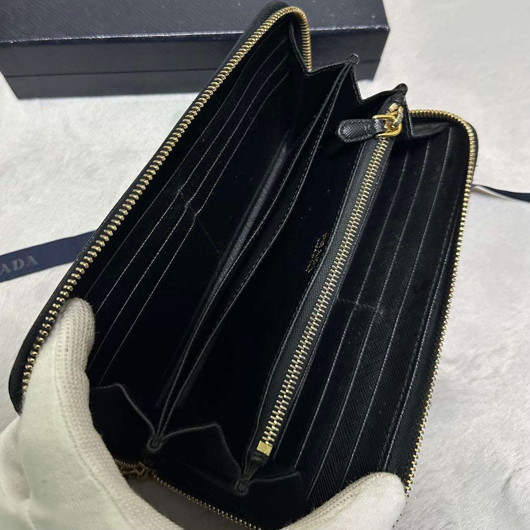 PRADA プラダ　長財布　ラウンドファスナー　ゴールドロゴ　サフィアーノレザー