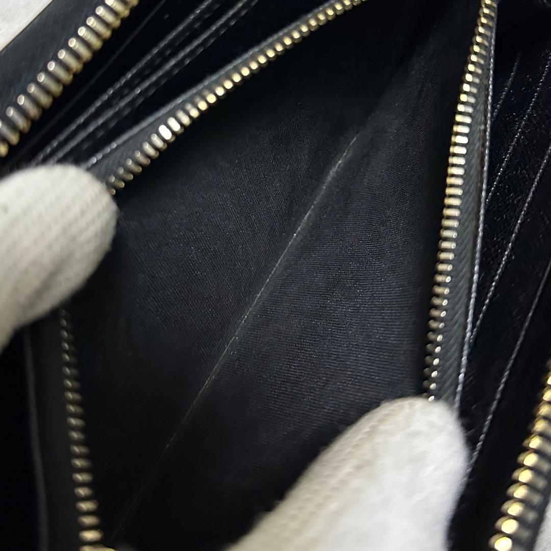 PRADA プラダ　長財布　ラウンドファスナー　ゴールドロゴ　サフィアーノレザー