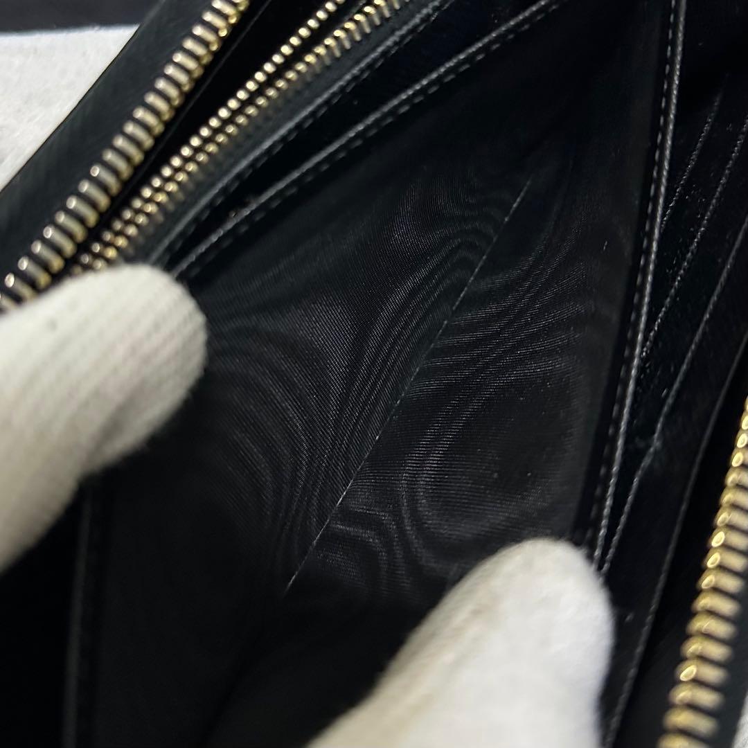 PRADA プラダ　長財布　ラウンドファスナー　ゴールドロゴ　サフィアーノレザー