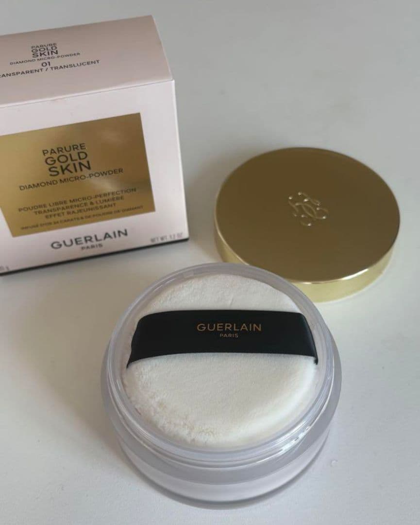 【新品】GUERLAINゲラン パリュールゴールドスキンDマイクロパウダー01番