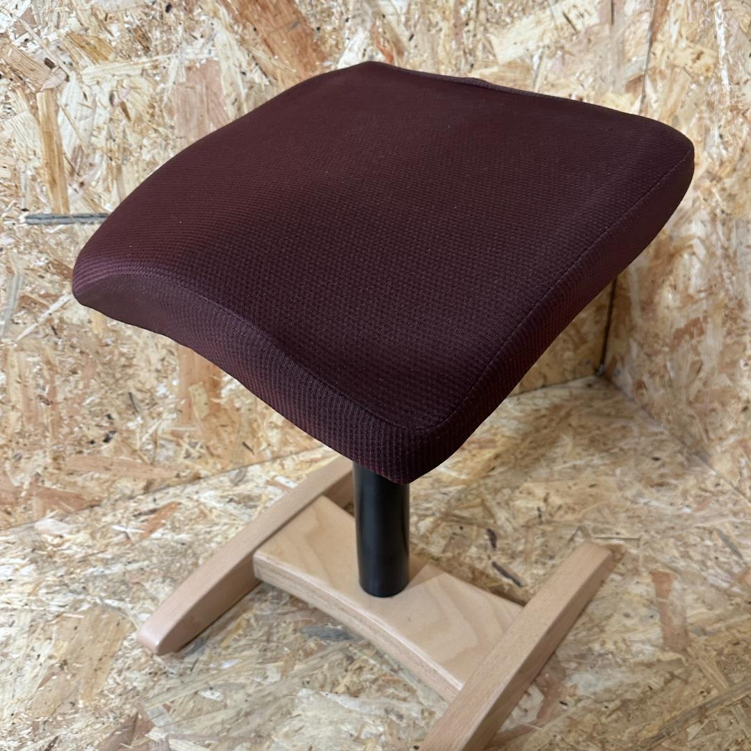 バランスシナジー ブラウン　バランスラボ 腰痛椅子 腰痛対策 バランスチェア