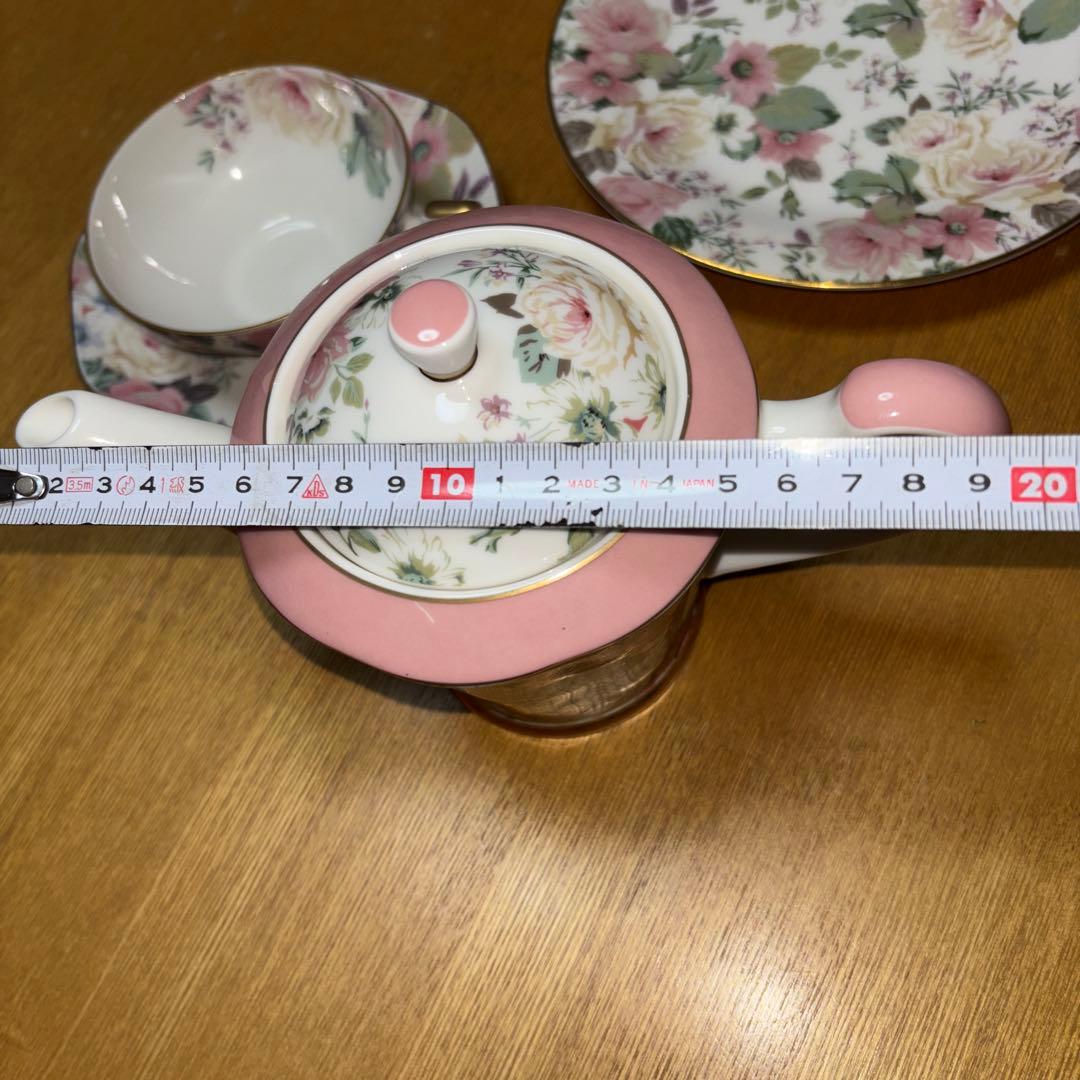 日本製MARUI花柄食器セット ティーポット付き 日本製MARUI花柄食器