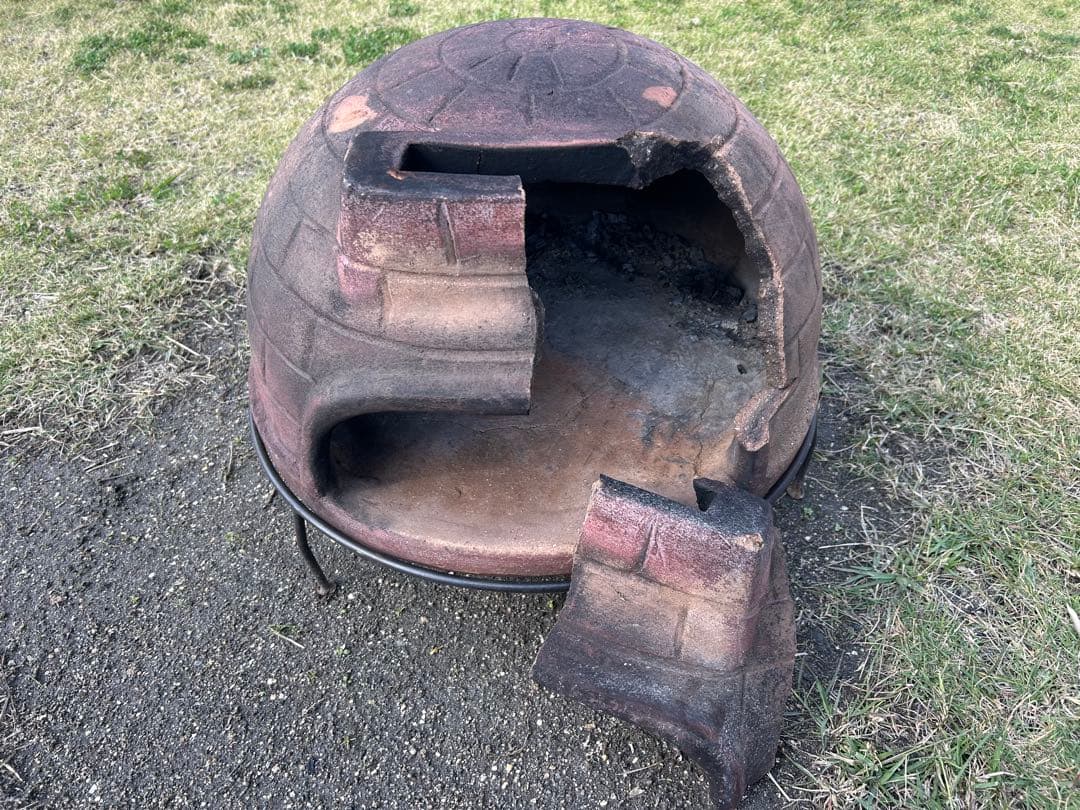 ピザ窯　チムニー　※割れています